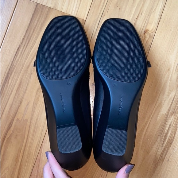 easy spirit black wedges - Picture 4 of 4